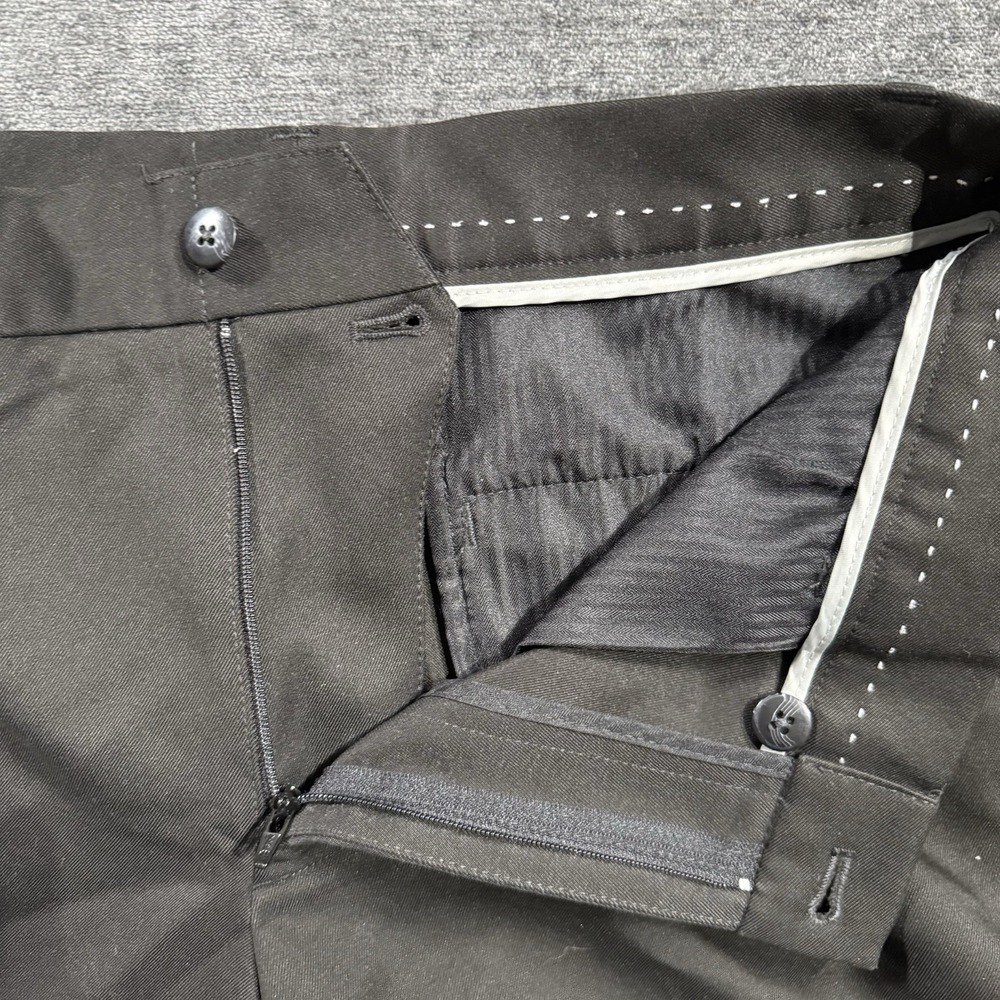 Van Heusen - Men's Dress Slacks Pants Size 30x29 Black Polyester - Picture 3 of 10